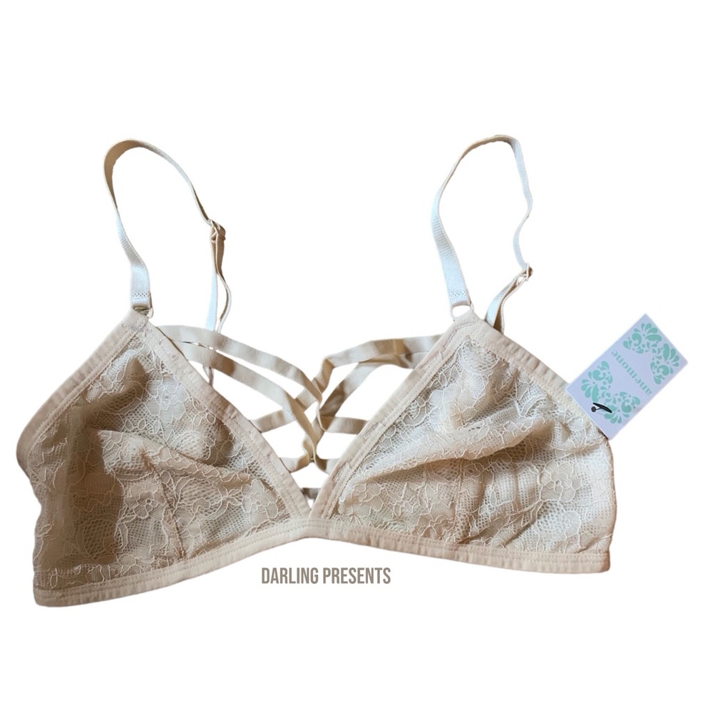 Anemone Lace Cage Front Strapy Bra Women Color Ivory Size S